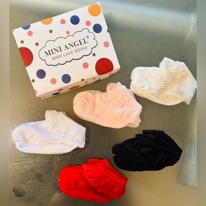 Mini Angel Baby Lace Socks Set New 6-12 months